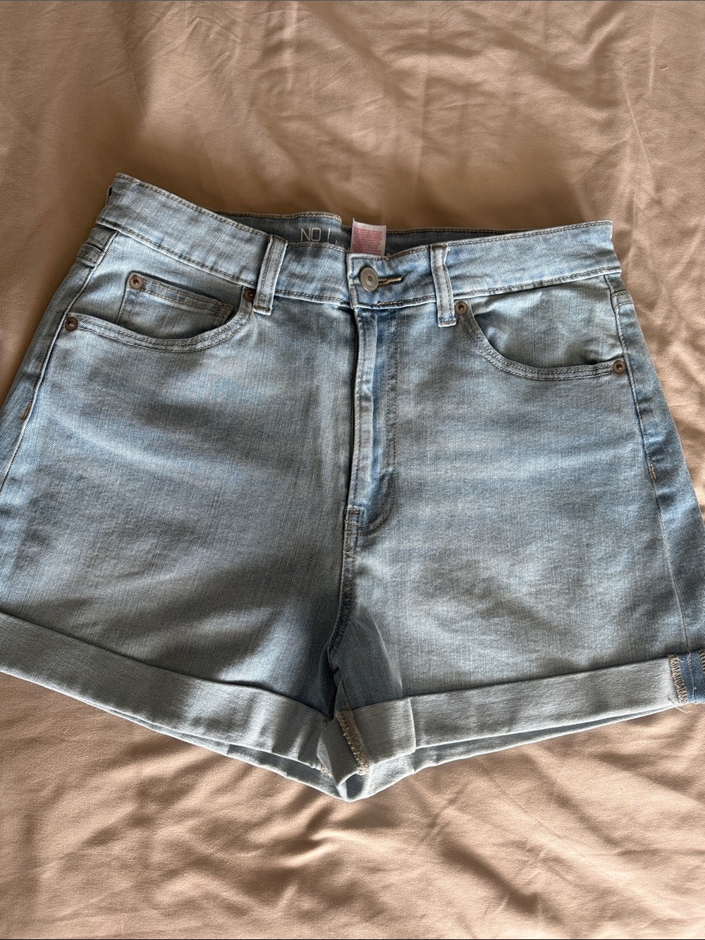 No Boundaries Light Wash Denim Women’s Shorts